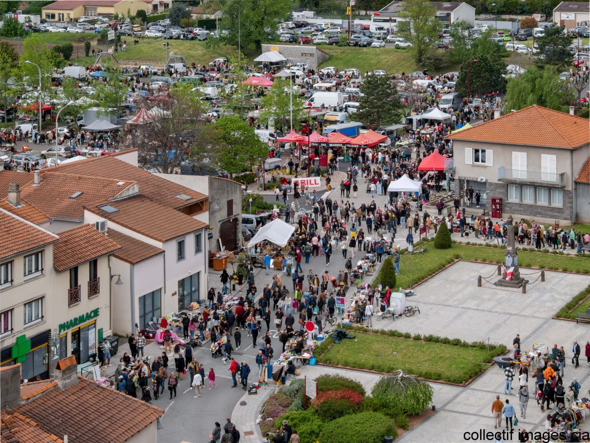 Photo du vide-grenier du 1er mai à Châteaugay
